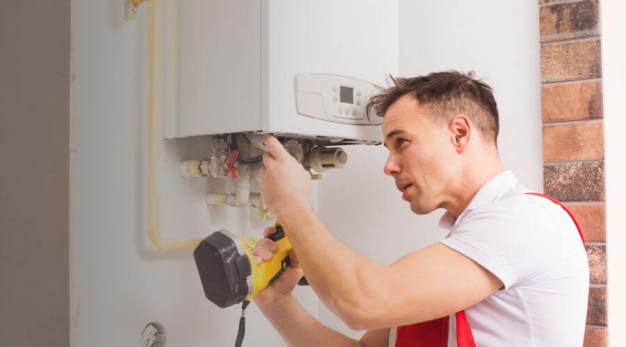 Professional best roof inspectors in Burlington, KS
